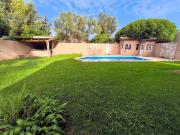 Venta Casa 3 ambientes c/pileta barrio Parque