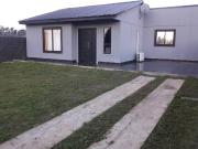 VENTA CASA 3 AMBIENTES EN BARRIO SEMI CERRADO CERRO RICO...