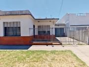 Venta Casa 3 ambientes jardín Bernal Quilmes