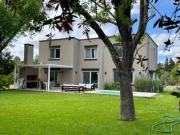 Venta Casa 3 dor jardin pileta en Los Cardales Country Club