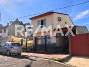 Venta Casa 3 dorm + 2 dptos Santa Genoveva