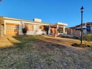 VENTA CASA 3 DORM B.JOSE MUÑOZ CARLOS PAZ