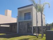 VENTA CASA 3 DORM LAS CAÑITAS