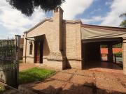 VENTA CASA 3 DORMI. HOUSING RIVERA INDARTE CÓRDOBA