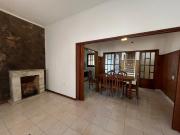 VENTA Casa 3 Dormitorios Barrio Belgrano, Rosario. APTA...