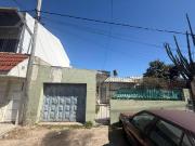 Venta casa 3 dormitorios barrio Bella Vista