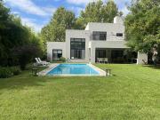 Venta casa 3 dormitorios c/ dependencia APTO CREDITO San...