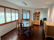 VENTA CASA 3 DORMITORIOS COCHERA QUINCHO. CENTRO