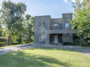 Venta Casa 3 Dormitorios con Dependencia Apto Credito en...