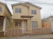 VENTA CASA 3 DORMITORIOS CON LOCAL COM. EN VILLA BONITA AGE
