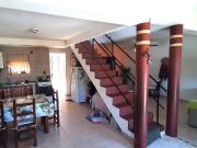 VENTA CASA 3 DORMITORIOS CON PATIO EN ENSENADA