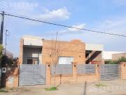 VENTA CASA 3 DORMITORIOS CON PILETA