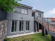 VENTA Casa 3 Dormitorios con Pileta, Dependencia y...
