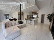 VENTA CASA 3 DORMITORIOS C/PILETA B° COSTA AZUL SUR...