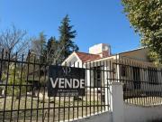 VENTA CASA 3 DORMITORIOS C/PILETA EN SAN ANTONIO DE...