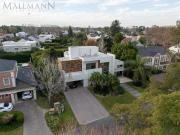 Venta Casa 3 Dormitorios en La Lomada