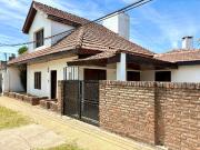 Venta casa 3 dormitorios jardin cohera La Plata