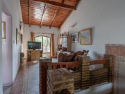 VENTA CASA 3 DORMITORIOS PILETA COCHERA QUINCHO