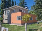 VENTA CASA 3 DORMITORIOS, PILETA Y QUINCHO