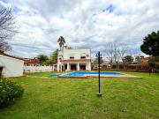 VENTA Casa 3 dormitorios, piscina Funes