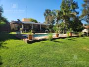 Venta Casa 3 dormitorios una planta Country 4 Hojas