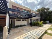 VENTA CASA 3 REC. RES. ARBOLADA