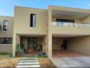 Venta Casa 3 Recamaras +Estudio paneles solares Montecristo