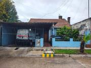 VENTA Casa 3amb Barrio Las Avenidas c departamento