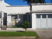 VENTA CASA 3AMBIENTES DON BOSCO JARDIN COCHERA
