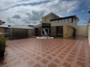 VENTA o ALQUILER CASA AV. BOLIVAR MADERO VARGAS