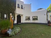 VENTA CASA 4 AMB. BARRIO MONTEMAR