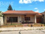 VENTA CASA 4 AMB C/COCHERA WILDE AVELLANEDA