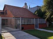 VENTA CASA 4 AMB C/JARDIN CONSTITUCION MDP