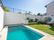 VENTA CASA 4 AMB. CON COCHERA Y PILETA EN OLIVOS