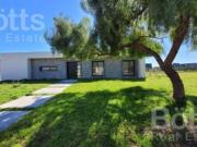 VENTA CASA 4 AMB CON DEPENDENCIA EL CANTON, NORTE