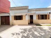 VENTA CASA 4 AMB CON PATIO Y COCHERA QUILMES