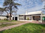 VENTA CASA 4 AMB EN ALMIRANTE BROWN