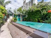 Venta casa 4 amb en Ciudadela con jardín y pileta