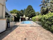 VENTA CASA 4 AMB EN LOTE PPIO C/ JARDIN Y COCHERA