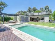 Venta Casa 4 AMB Galería con Parrilla y Parque con...