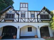 VENTA CASA 4 AMB PILETA CASTELAR NTE APTO CREDITO