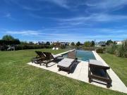 Venta Casa 4 amb pileta lote al agua en Barrio Los Talas...