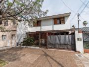 VENTA CASA 4 AMB QUINCHO, JARDÍN, COCHERA LANÚS