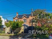 VENTA CASA 4 AMB QUINCHO PILETA QUILMES OESTE