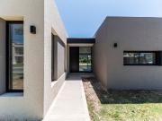 VENTA CASA 4 AMB SANTA EMILIA PILAR DEL ESTE