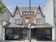 VENTA CASA 4 AMB TERRAZA JARDIN ALTILLO COCHERA