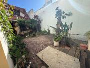 VENTA CASA 4 AMBIENETES JARDIN Y GARAJE LINIERS