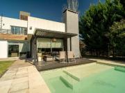 VENTA CASA 4 AMBIENTES BARRIO PRIVADO WESTON