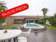 VENTA CASA 4 AMBIENTES APTA CREDITO C/ PISCINA, QUINCHO...