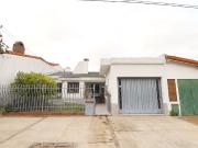 Venta Casa 4 Ambientes con Cochera Villa Luzuriaga